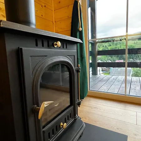 файна хата 4 Synevyrsʼka Polyana