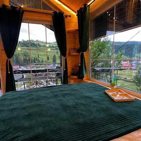 файна хата 4 Ferienhaus